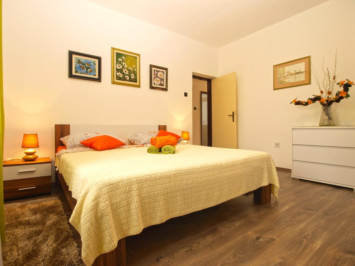 Luciano 1540 Apartmán Pula